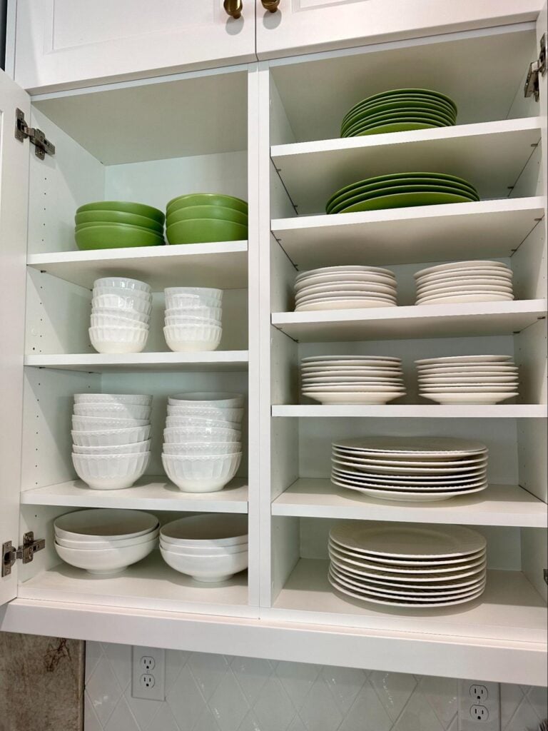 How to Maximize Storage Using Wall Shelving - Home Organization Kitchen cabinet shelving adjusted to maximize storage space